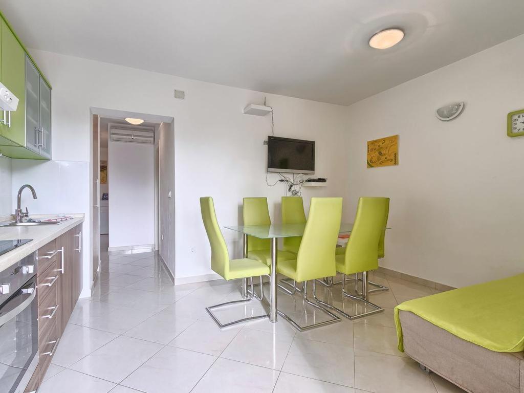 Villa Alpa Umag Exterior photo