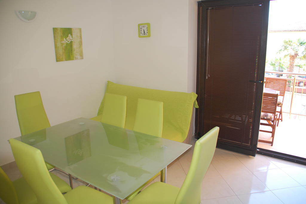 Villa Alpa Umag Exterior photo