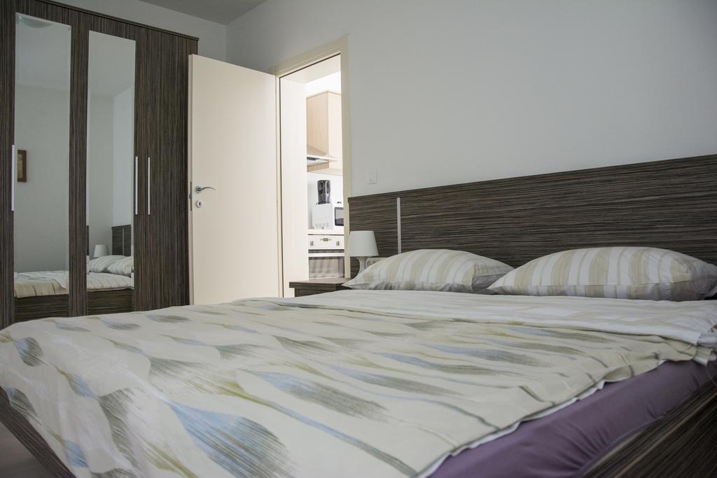 Villa Alpa Umag Exterior photo